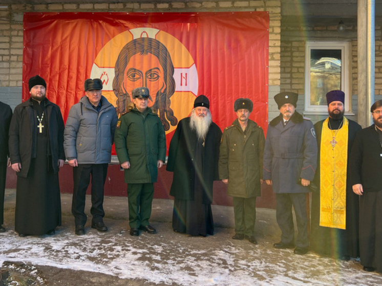 В орловском военкомате открыли молитвенную комнату