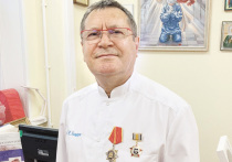 В числе награжденных правительственной премией 2025 года за достижения в науке и технике — ведущий кардиохирург Национального медицинского исследовательского центра хирургии имени Вишневского Минобороны Александр Лищук