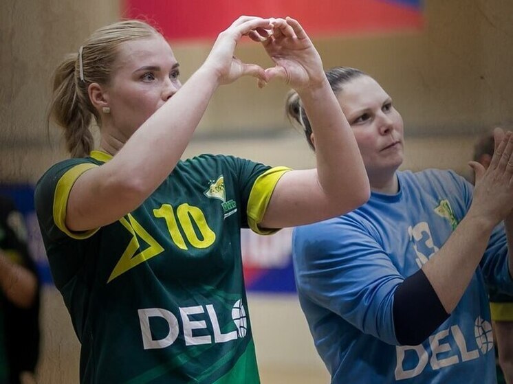 Краснодарские гандболистки разгромили соперниц из Звенигорода и вышли в 1/4 финала Кубка России