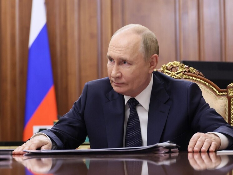 Путин отметил, что работа в команде будет оцениваться на "Лидерах России"