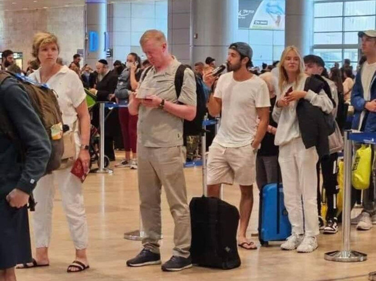 Вскоре после начала СВО на Украине, точнее, где-то в середине марта 2022-го, западные СМИ, ссылаясь на источники, сообщили, что Анатолий Чубайс уехал из России и покинул свой пост