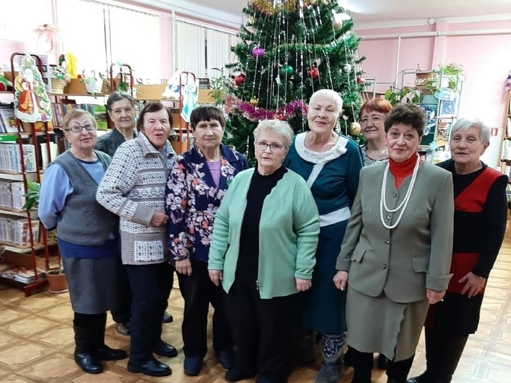 В Искателей прошёл вечер встречи «Новогодние традиции народов мира»