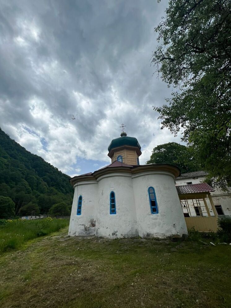 26 декабря православная церковь чтит память нескольких святых. Главный из них - мученик Евстратий Севастийский, живший в III веке.