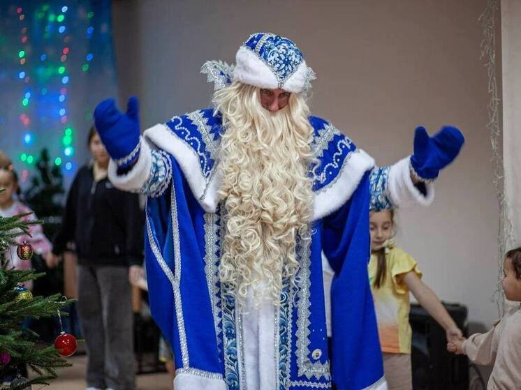 Сказка в Каларском округе: артисты театра кукол поздравили порядка 500 детей