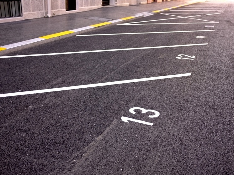 Новосибирск переходит на круглосуточную оплату парковок и расширяет платную зону