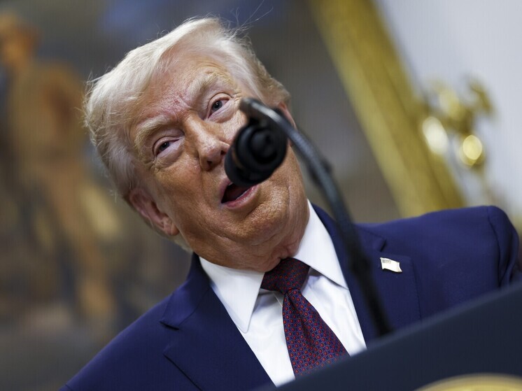 Трамп пригрозил демократам последним Рождеством