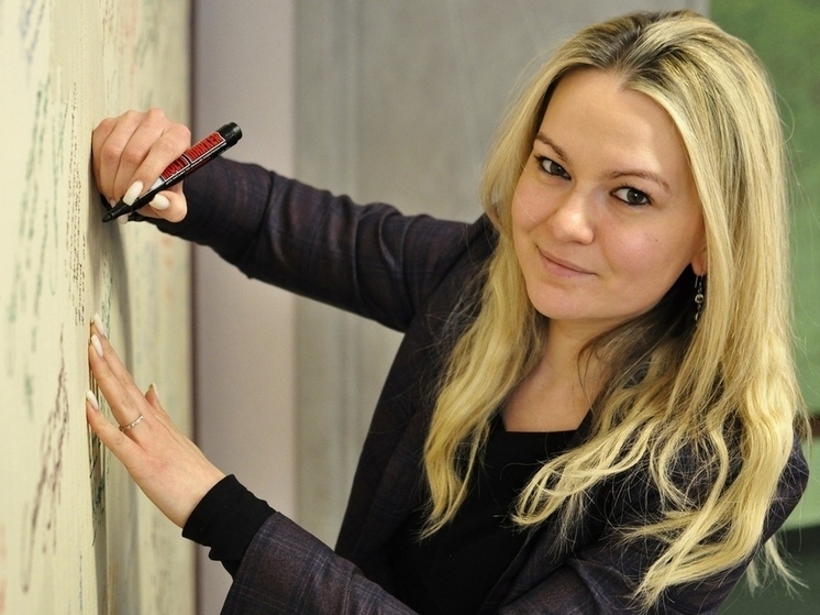 Лучшая бильярдистка мира исправила прошлогодние ошибки. Диана Миронова сумела в полуфинальном матче, длившимся два часа, в непростой борьбе взять верх над Никитой Володиным и выйти в финал Кубка мира, где она встретится с ещё одним сильнейшим соперником, Иосифом Абрамовым.