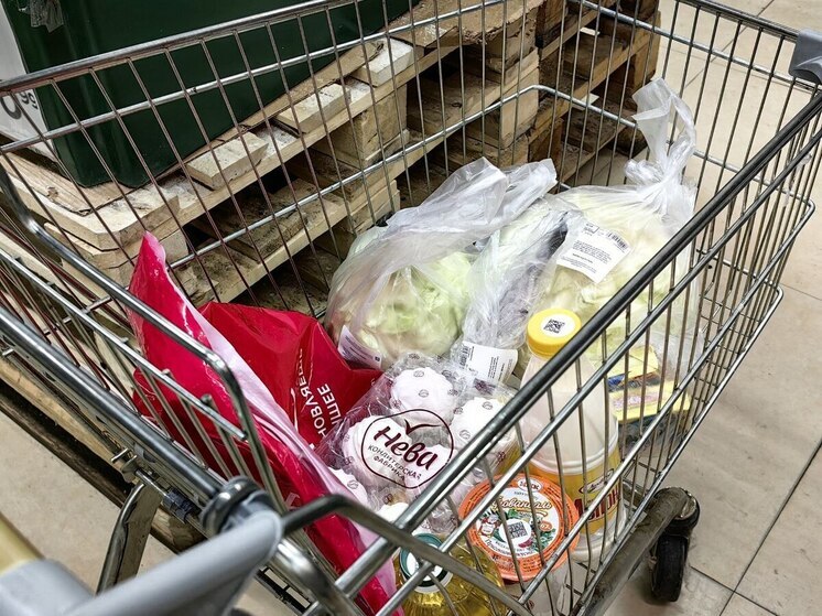 Чек-лист поможет приморцам собрать все, что нужно для новогодней ночи
Составить список продуктов на новогодний стол - задача ответственная