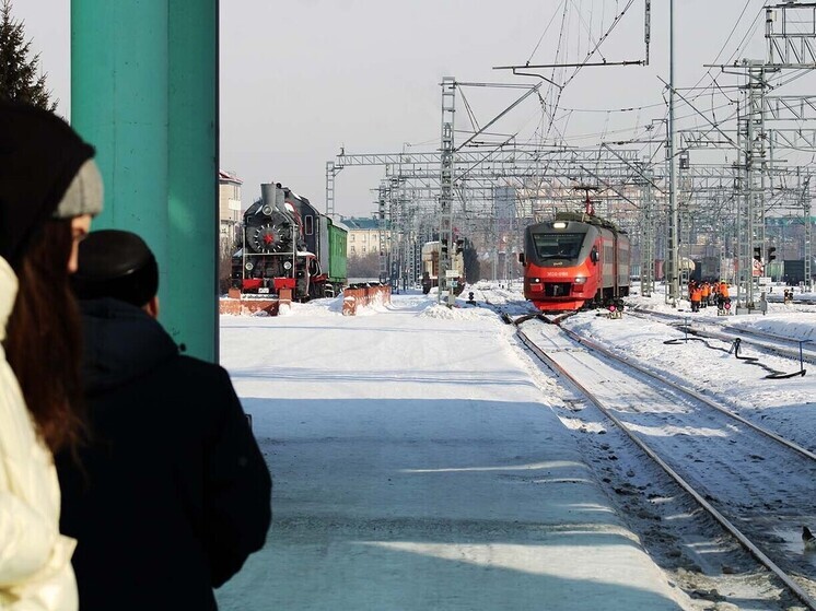 Под Омском задержали поезда из-за повреждения кабеля