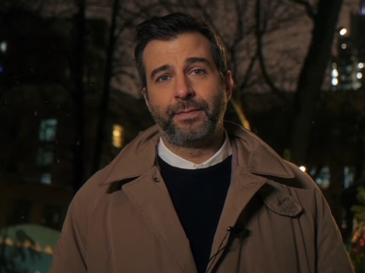 Телеведущий Иван Ургант запустил личный канал на YouTube и снял первое видео