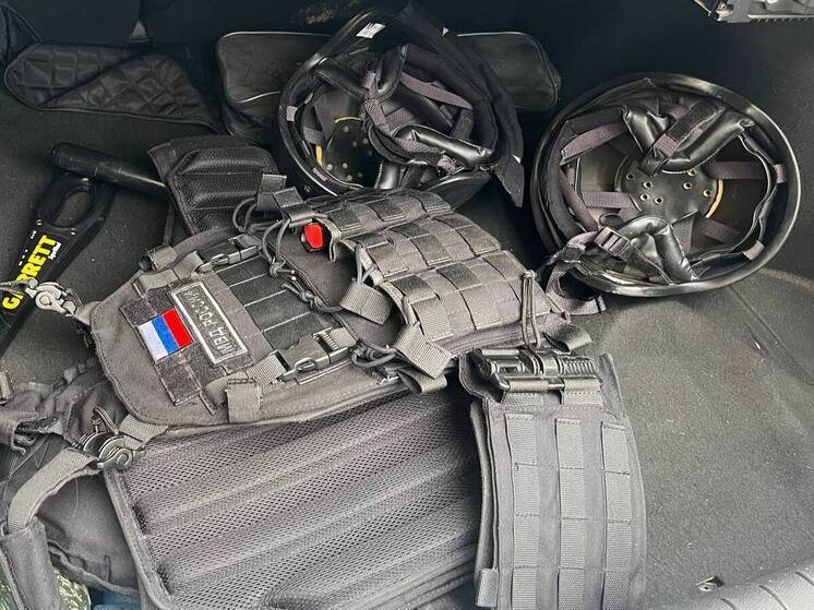 В квартире экс-ректора Университета профсоюзов Запесоцкого провели обыски