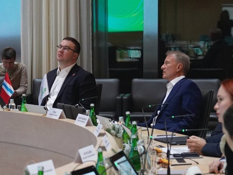 Хоценко и Греф обсудили инициативы в сфере образования, культуры и благоустройства