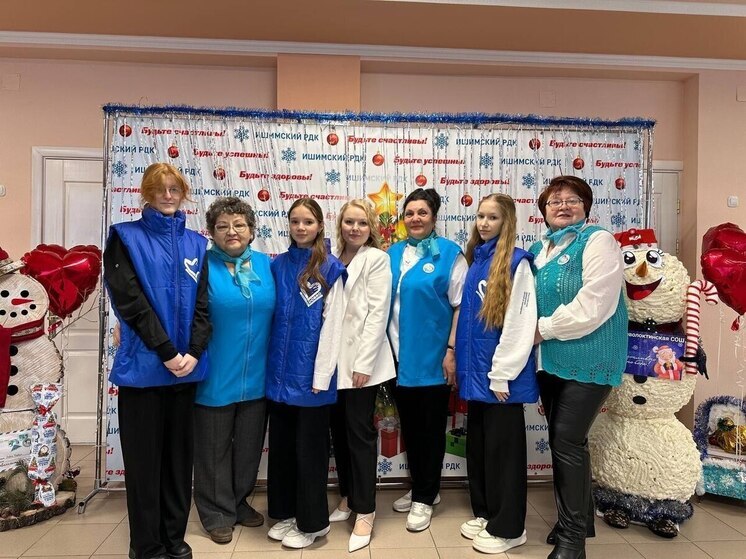 В Тюменской области наградили активистов волонтёрских отрядов