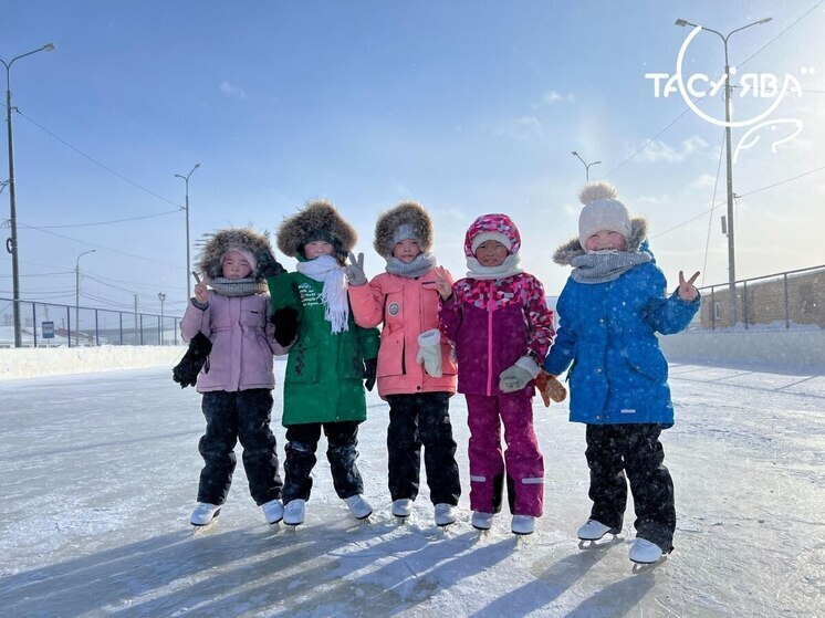 Каток с бесплатным прокатом коньков откроют в Тазовском