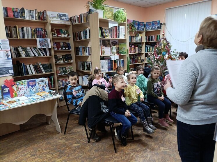 В Молочанской библиотеке устроили «мультфейерверк» для самых маленьких читателей