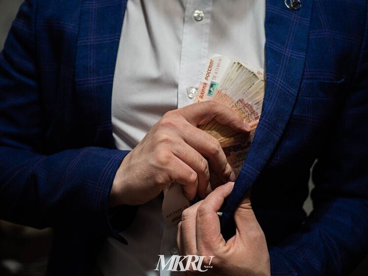 Мужчины чаще являются должниками по уплате налогов в Забайкалье