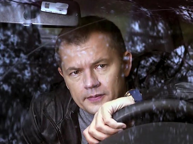 Актёр Фатеев узнал о кончине коллеги Веры Алентовой на похоронах Лобоцкого