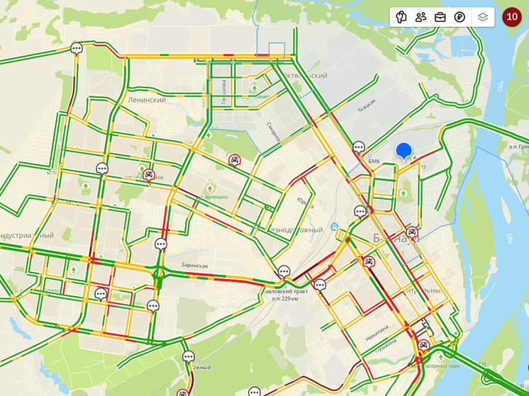 Десятибалльные пробки сковали Барнаул днем 26 декабря