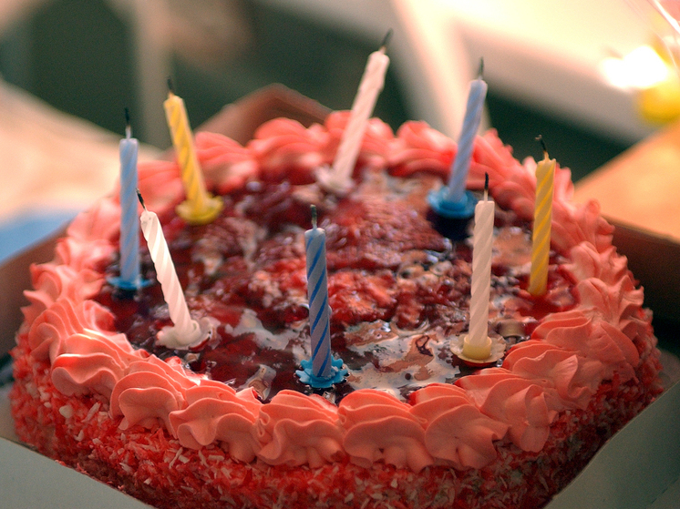 В Кузбассе экс-депутат устроила разнос за то, что ей мало скинулись на подарок