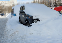 27 декабря в народном календаре — Филимонов день, время, окутанное древними поверьями. Православная церковь чтит память святых мучеников Филимона, Аполлония, Ариана и Феотиха, пострадавших за веру в III веке. Однако в народной традиции этот день считается особым рубежом, когда темные силы активизируются перед светлыми праздниками. С ним связано множество обрядов, примет и строгих запретов, призванных защитить дом и семью.