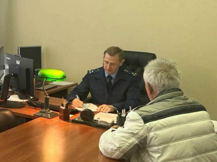 Чиновника оштрафовали за просрочку выдачи охотничьего билета