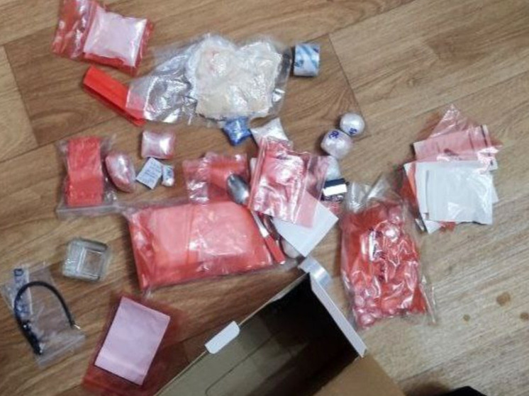 В Севастополе задержали двух братьев, которые подозреваются в наркоторговле