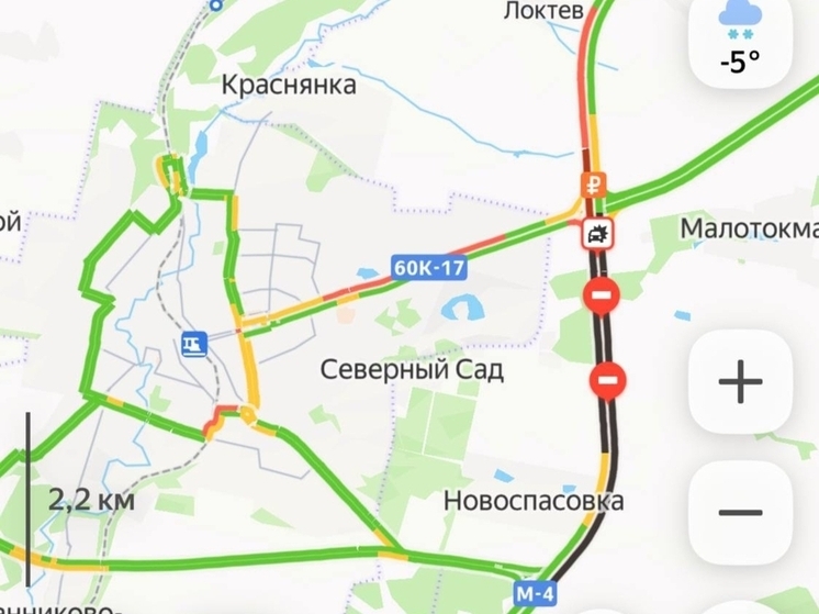 Гигантская пробка из-за ДТП с грузовиком остановила движение на М-4 «Дон» возле Миллерово