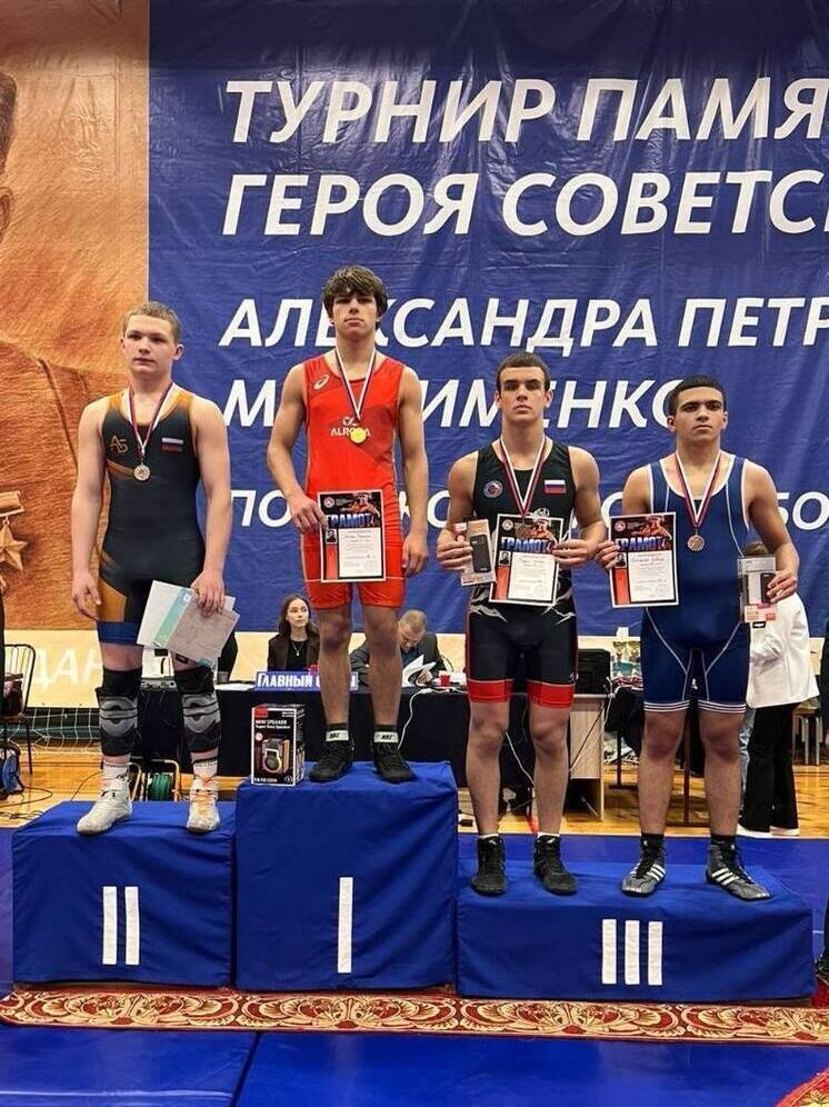 Томичи завоевали медали на всероссийском турнире по греко-римской борьбе