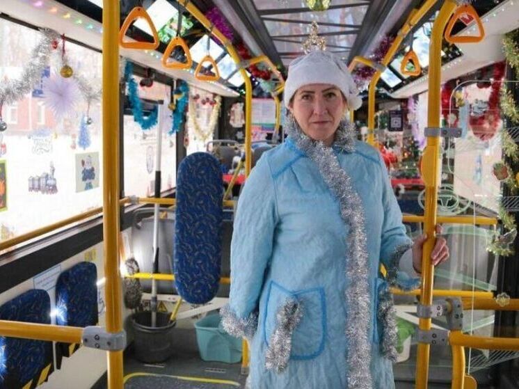 Праздничные вагоны вышли на линии в Омске