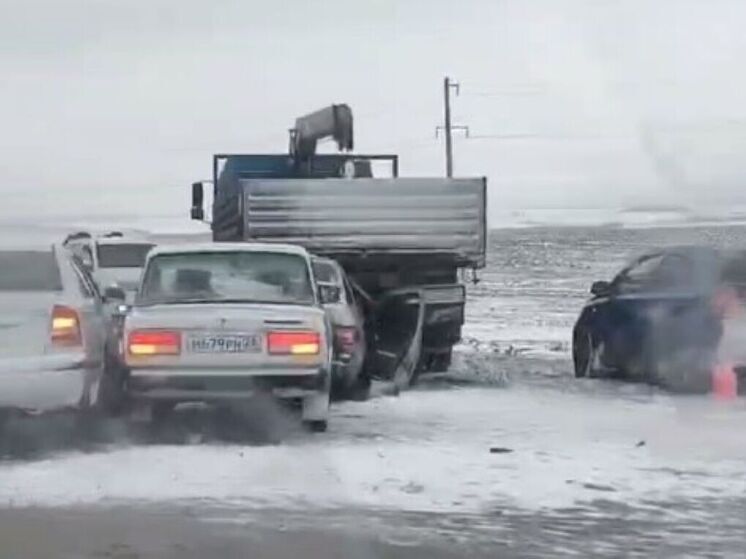 В МЧС рассказали подробности массовой аварии под Курском