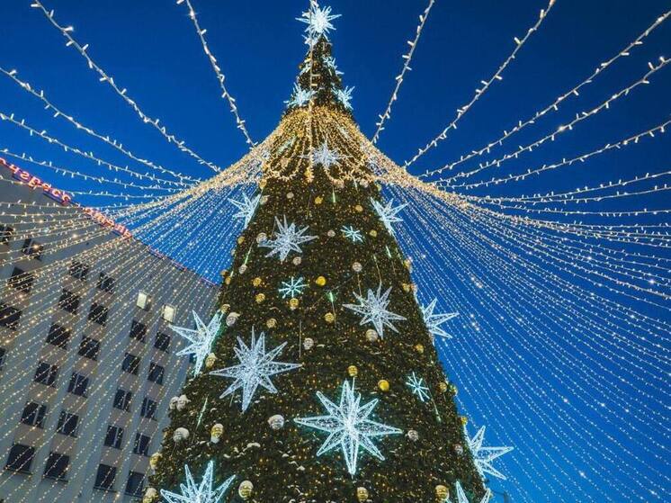 В центре Мурманска стартует новогодняя праздничная программа