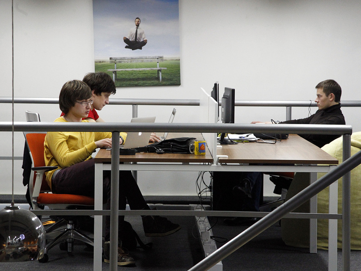 Межпоколенческие команды: как строить мосты между бумерами, миллениалами и зумерами