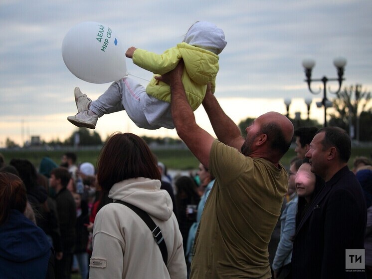 В Татарстане до 2030 года продлена программа по повышению рождаемости