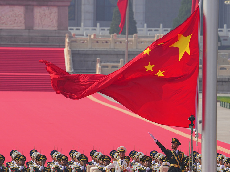 Китай ввёл санкции против 20 оборонных компаний США