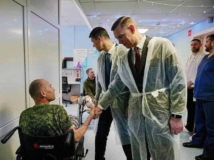 Глава Новороссийска навестил находящихся на лечении участников СВО