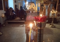 Среди множества прекрасных песнопений праздника один тропарь выделяется особо