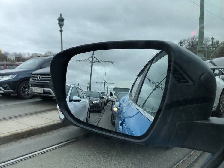 Границу Калининграда атаковал предпраздничный трафик