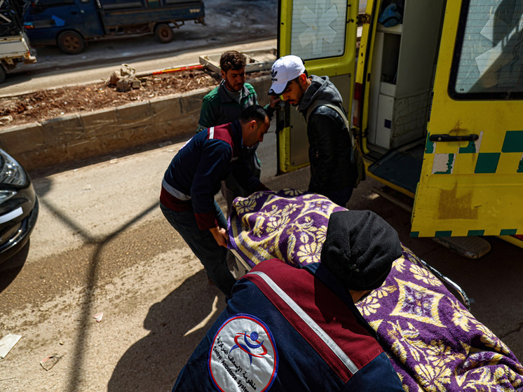 Число погибших при взрыве в мечети в сирийском Хомсе увеличилось до восьми