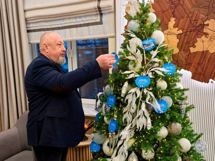 Глава ДОСААФ Липецкой области исполнил желание юной Маши