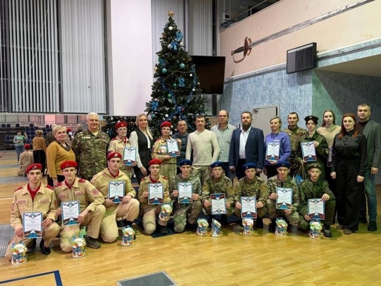 В Курской области сенатор обсудила с юнармейцами перспективы развития радиоспорта