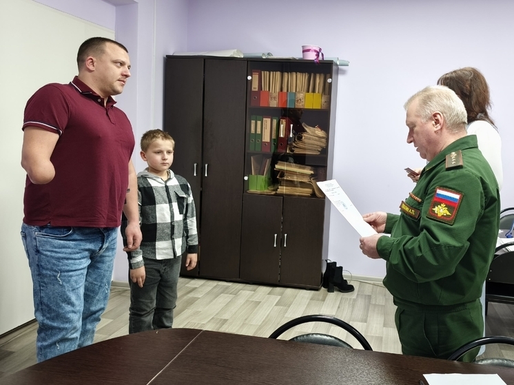 Житель Лоухского района награждён медалью Суворова