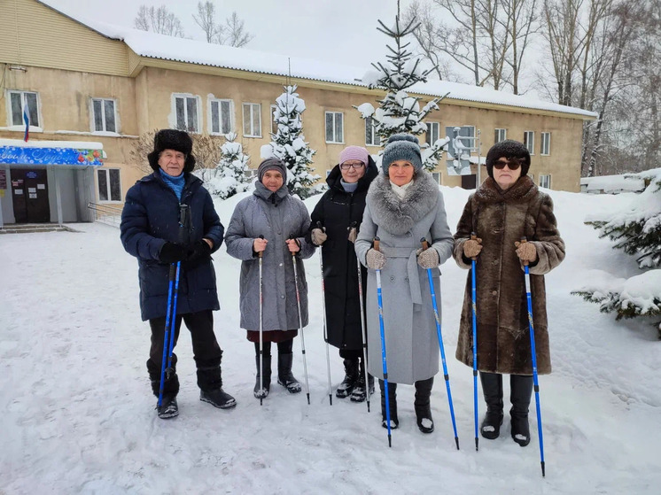 Более 210 тысяч кузбассовцев присоединились к программе «Кузбасское долголетие» в 2025 году