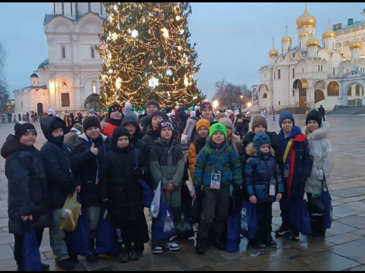  20 юных смолян приняли участие в общероссийской Кремлёвской ёлке в Москве