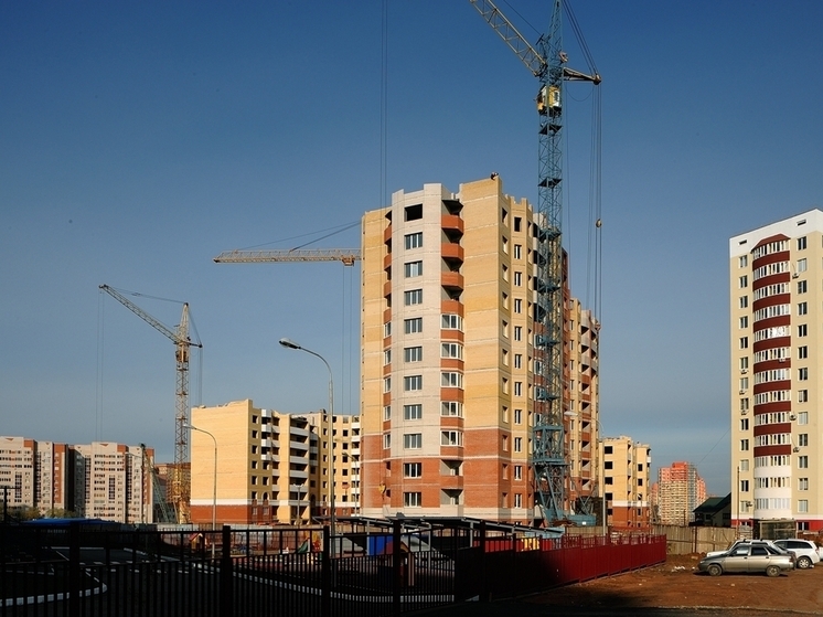 Застройщики сворачивают строительство экономкласса, переходя на дорогие проекты