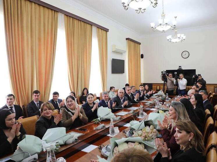 37 дагестанцев отметили государственными наградами в канун Нового года