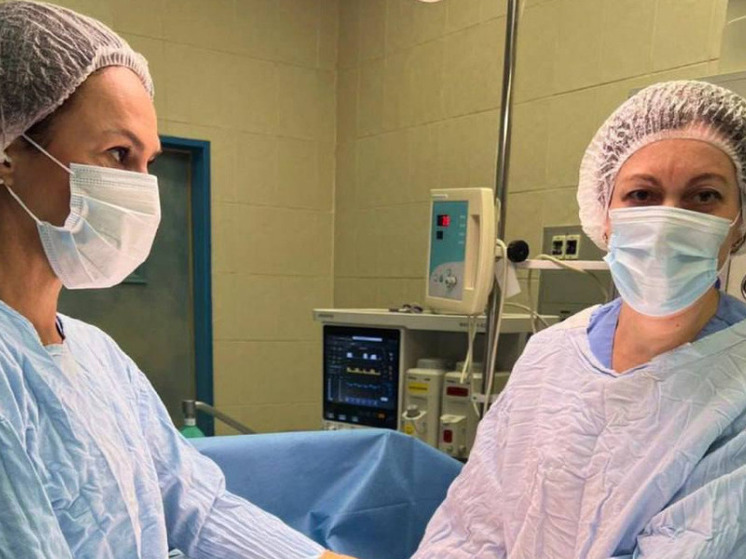 В Сургуте врачи спасли пожилую пациентку, удалив опухоль размером 35 см