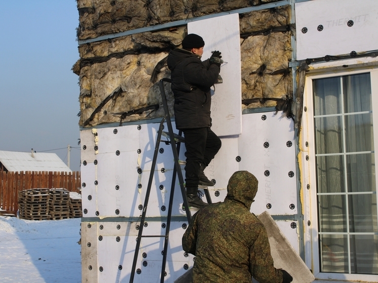 В Туве 170 участников СВО  и членов их семей заключили социальные  контракты