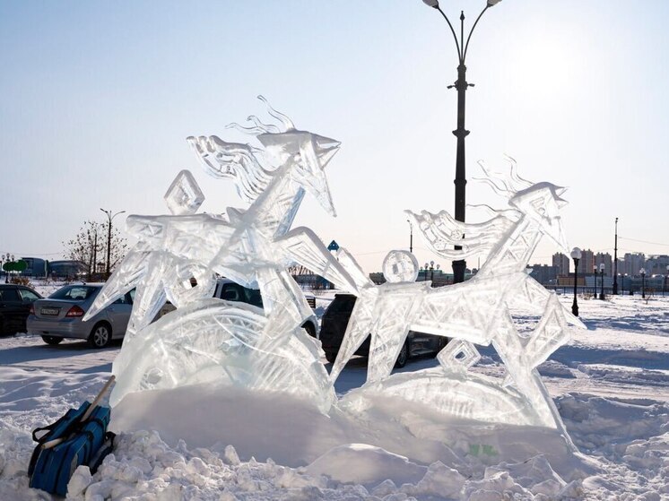 Первый конкурс ледовых фигур прошел в Благовещенске