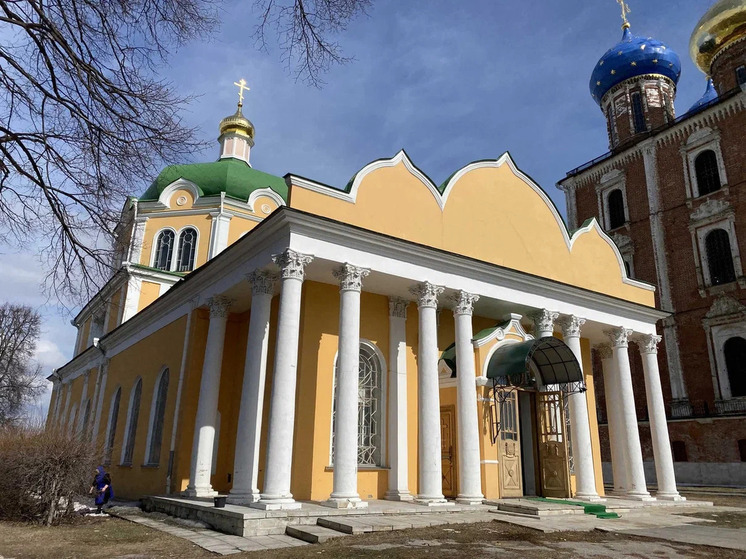 Рязанский митрополит рассказал, когда лучше крестить ребенка