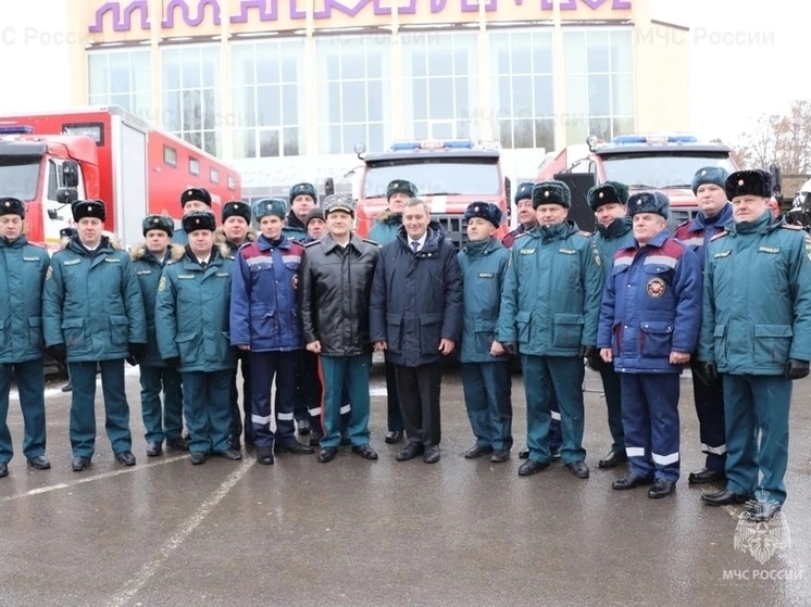 Курским спасателям вручили новую технику